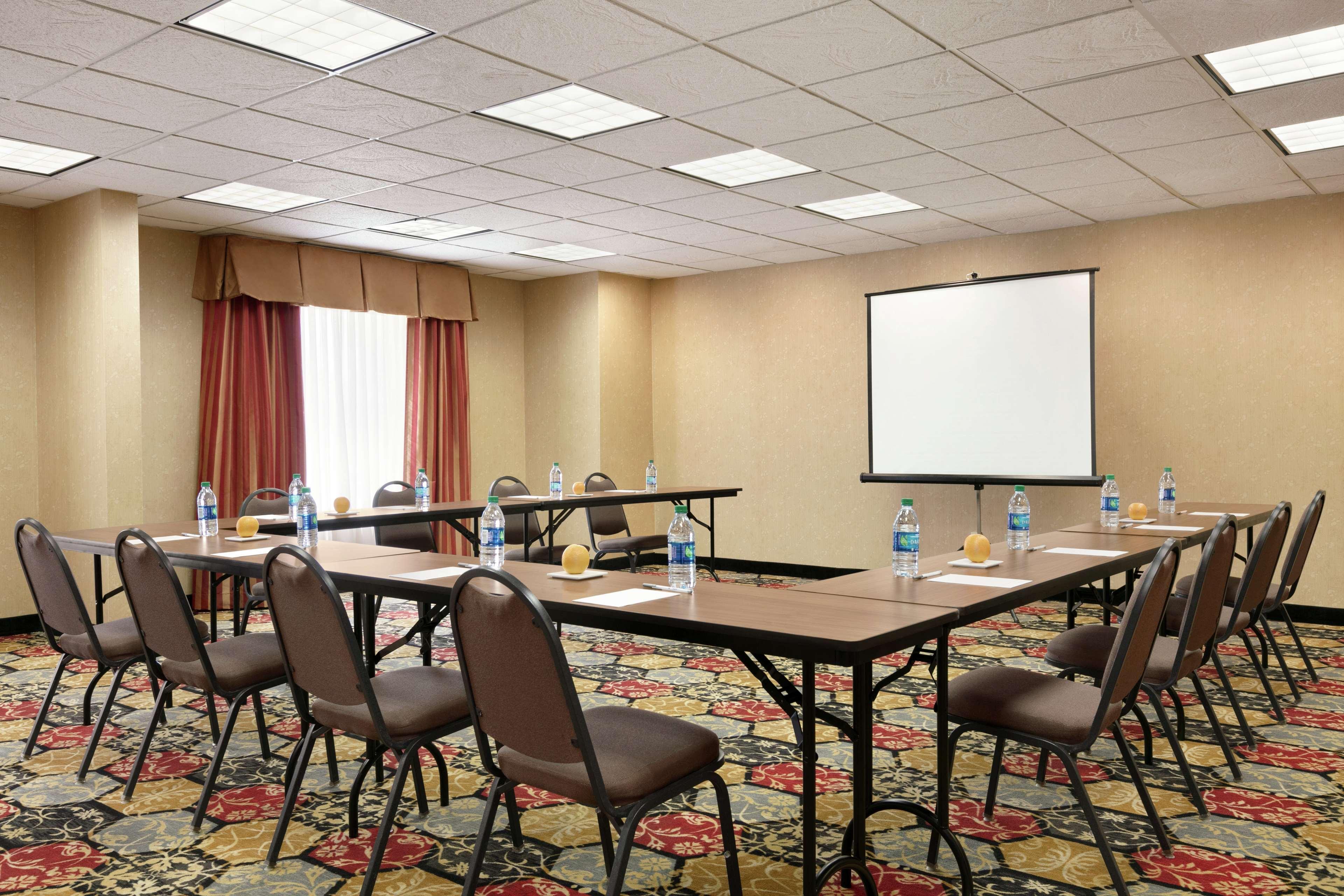 Hampton Inn & Suites Lawton Eksteriør bilde