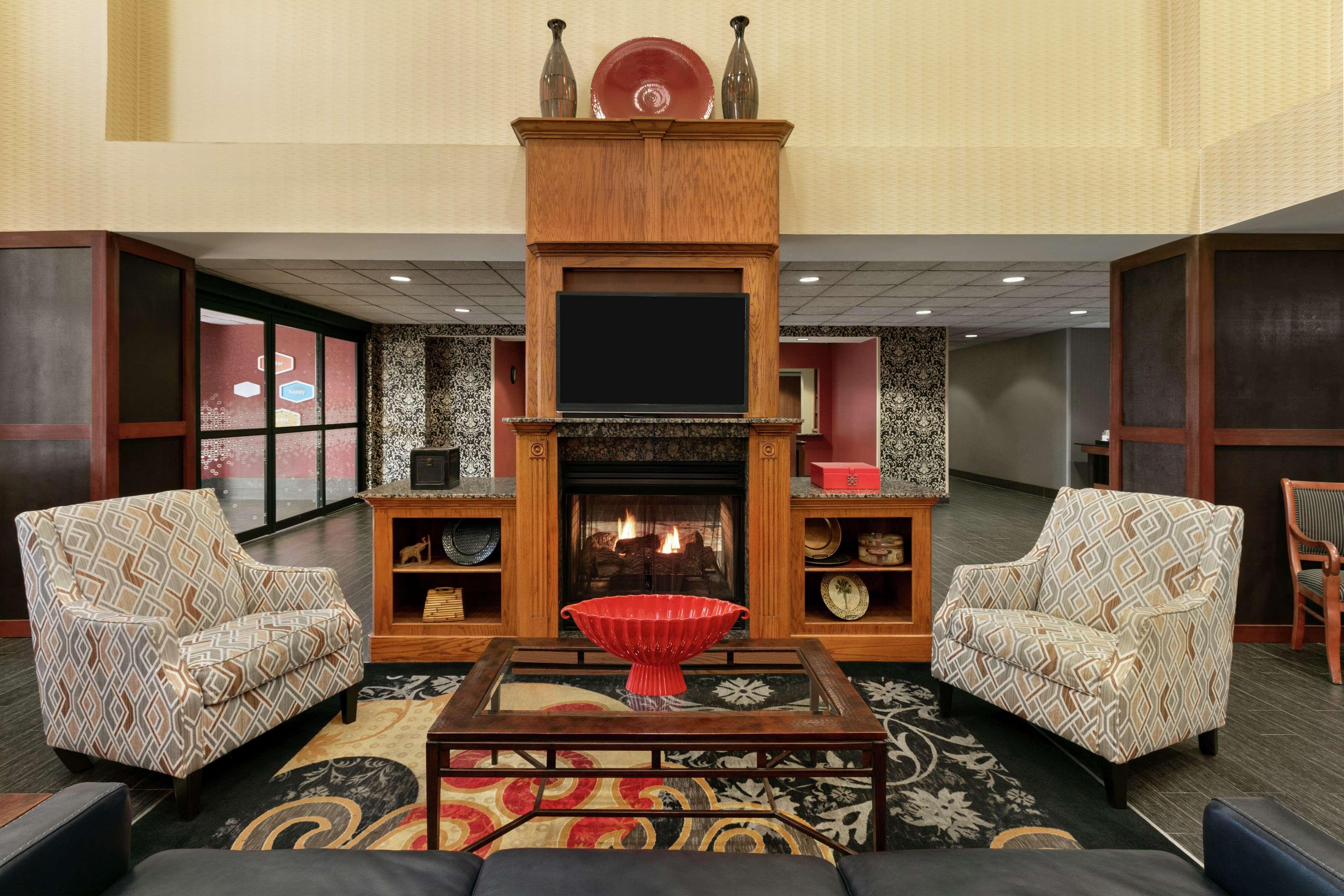 Hampton Inn & Suites Lawton Eksteriør bilde