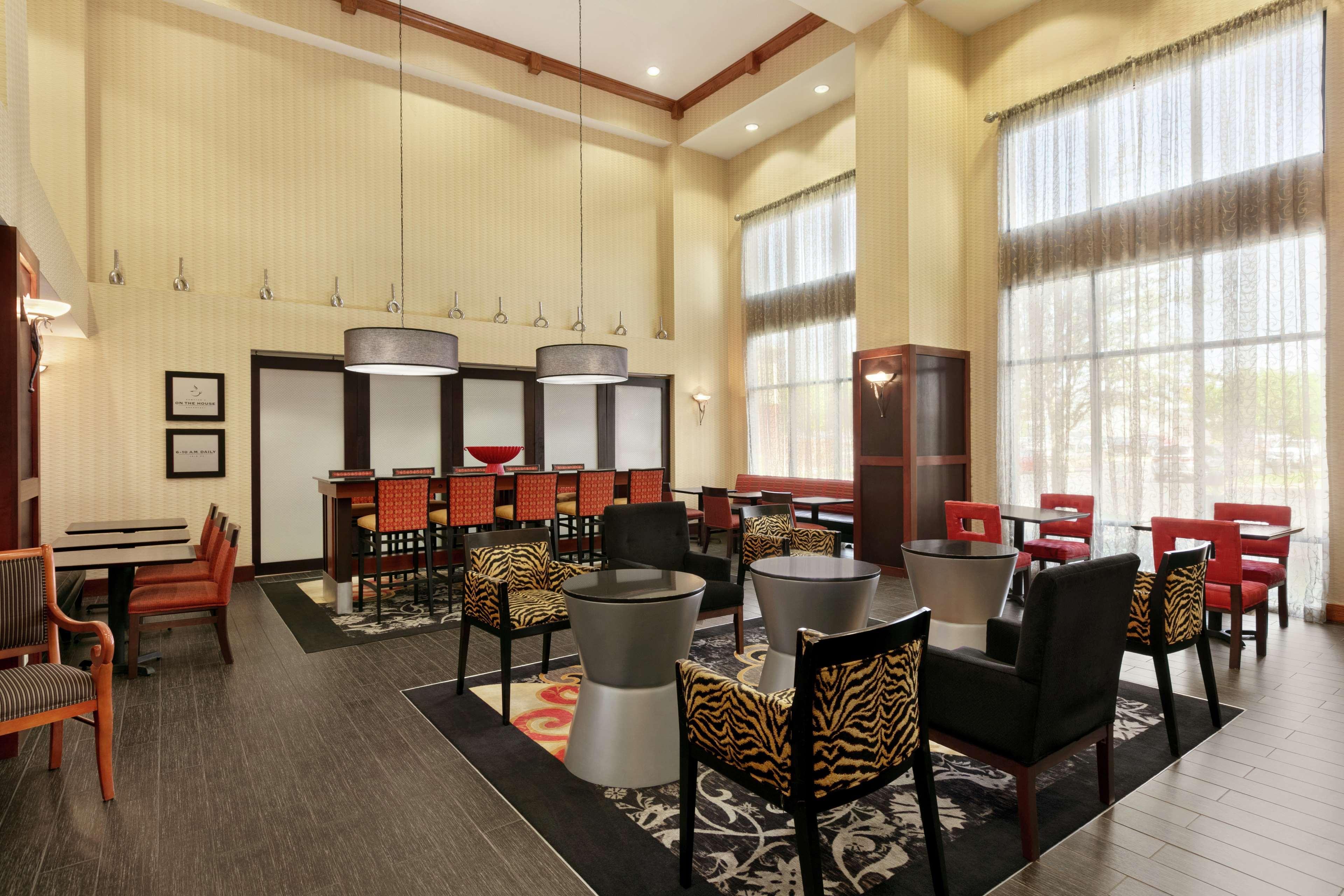 Hampton Inn & Suites Lawton Eksteriør bilde
