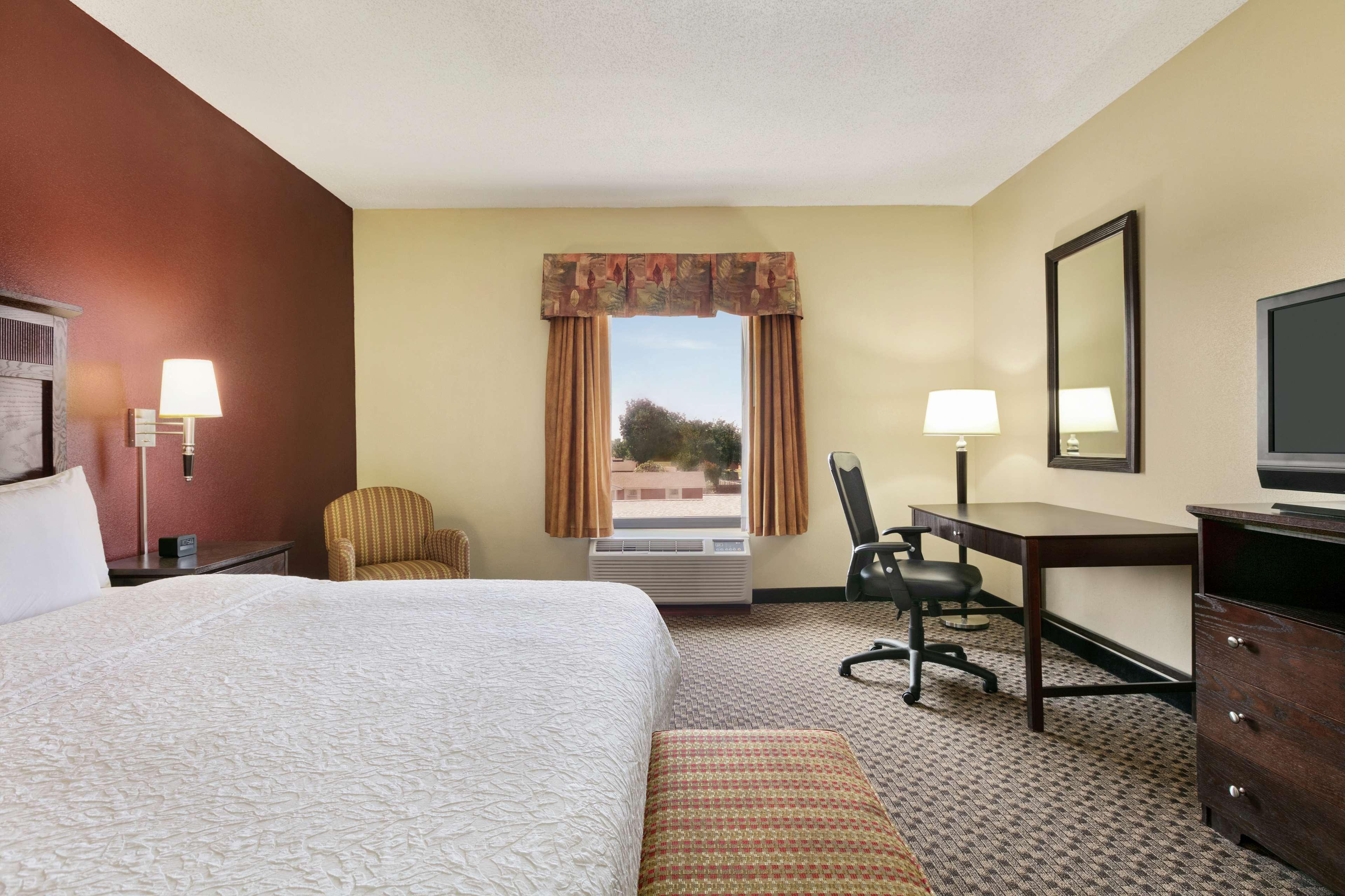 Hampton Inn & Suites Lawton Eksteriør bilde