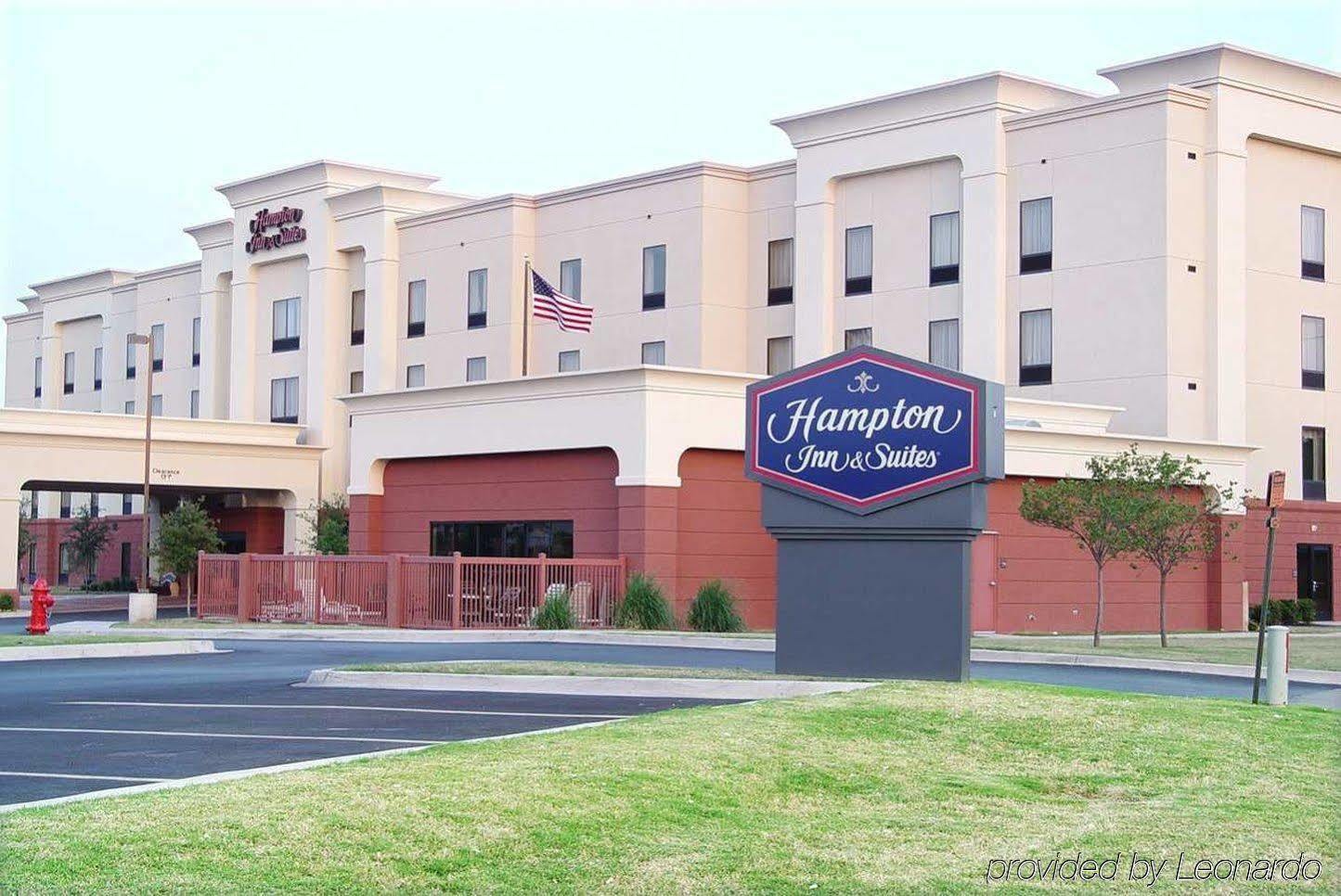 Hampton Inn & Suites Lawton Eksteriør bilde