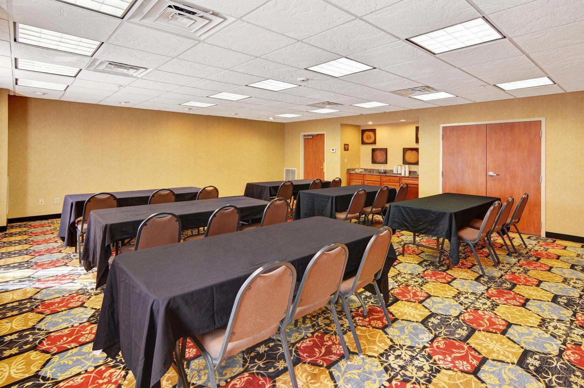 Hampton Inn & Suites Lawton Eksteriør bilde